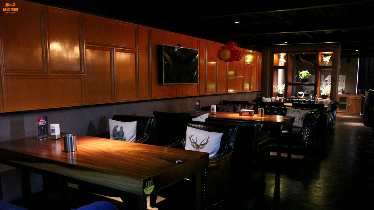 瀾天歡樂谷餐廳餐桌燈光設(shè)計(jì)方案展示