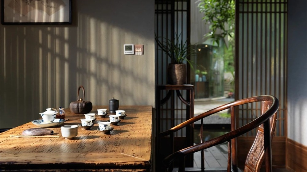 獨(dú)白原創(chuàng)燈飾，細(xì)品茶室生活